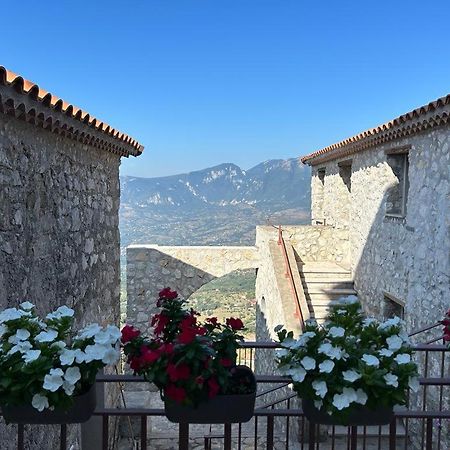 فيلا Il Borgo Dei Normanni Colliano المظهر الخارجي الصورة